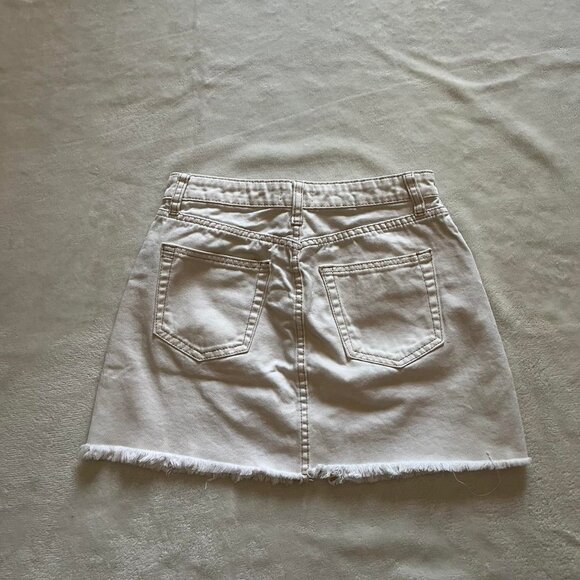 BDG Urban Outfitters Mini White Skirt - Picture 2 of 4